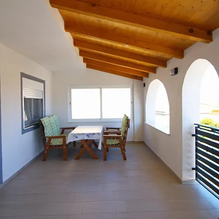 Apartment Blizu Plaze Slanica Sa Pogledom Na A4 *