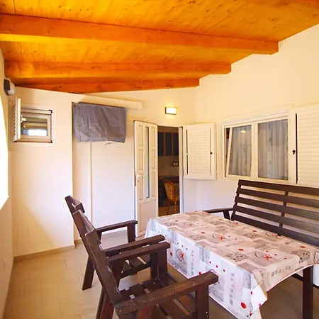 Apartment Blizu Plaze Slanica Sa Pogledom Na A4 *